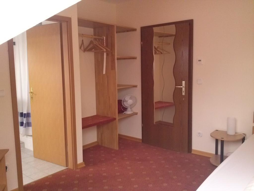 Hotel Garni Am Bowenberg Niederzissen Camera foto